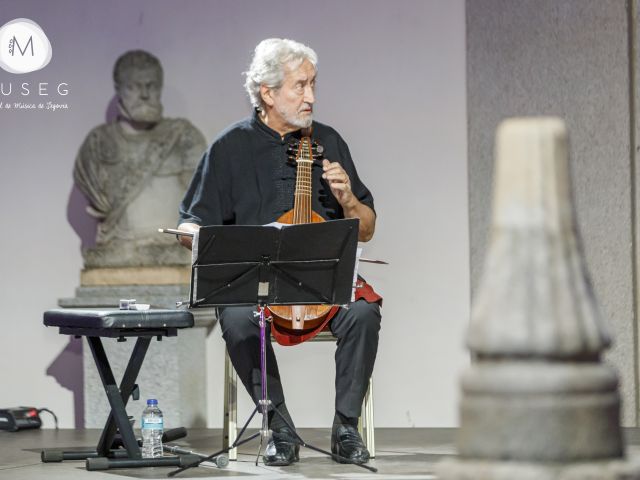 Jordi Savall (2)